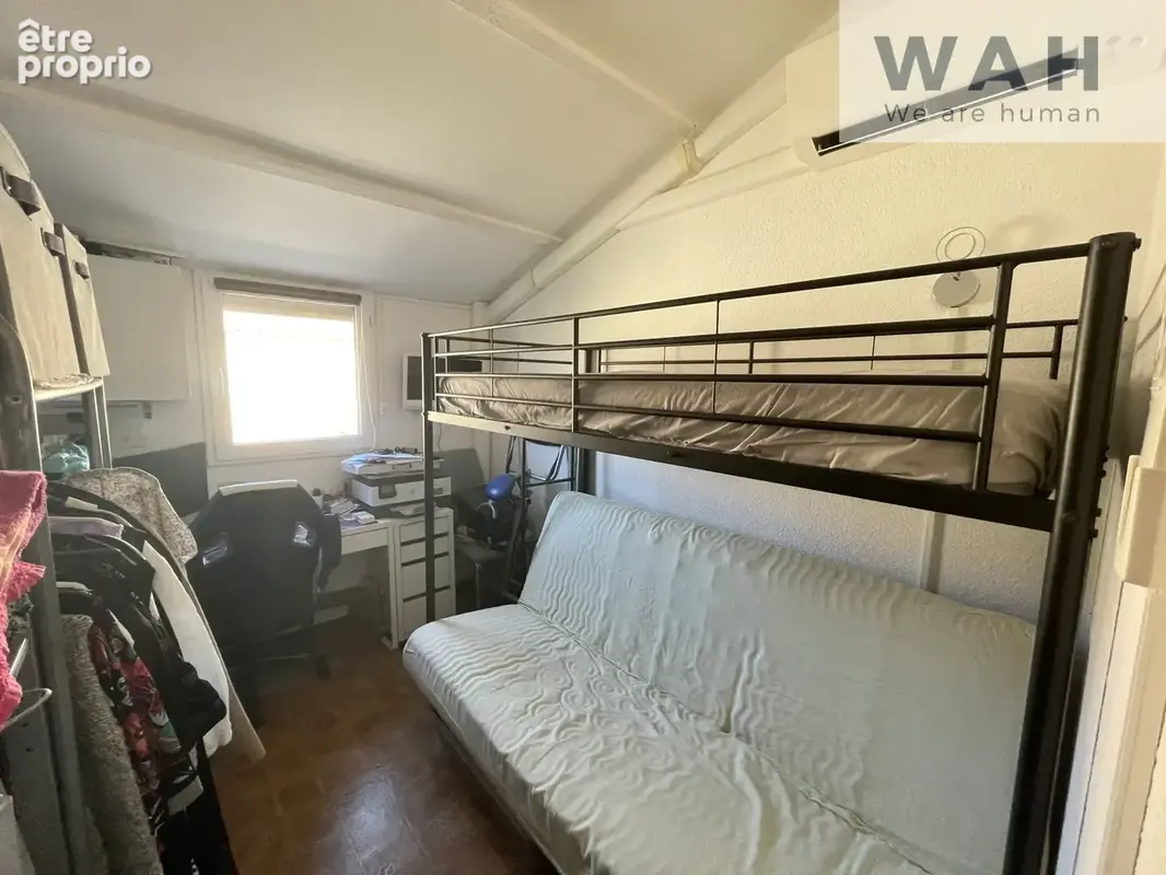 Maison t3 - 2 chambres, terrasse, place de parking, climatisation - grau du roi - photo 9
