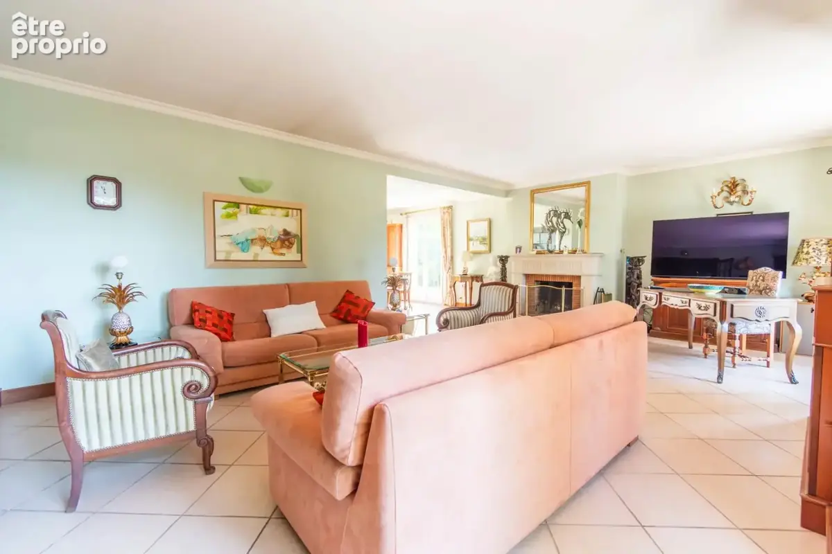 Maison 9 pièces 236 m² à vendre à Saint-Brice-Sous-Foret (95350) - photo 6