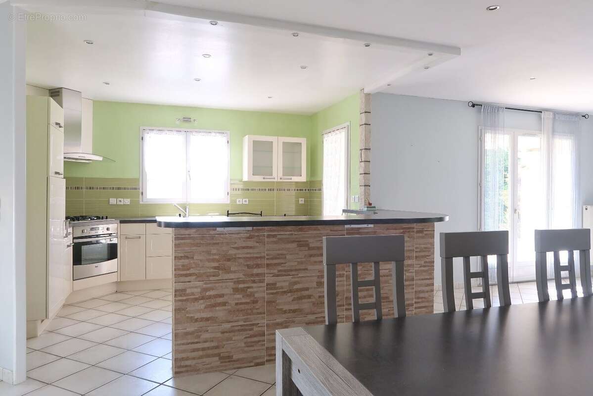 Maison à SAINT-CYPRIEN