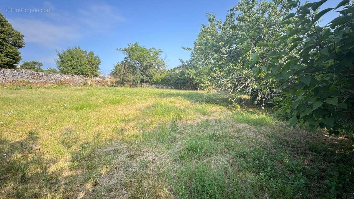 Maison à LIMOGNE-EN-QUERCY