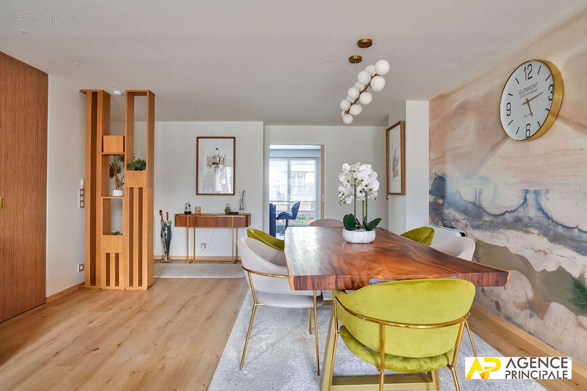 Appartement à MAISONS-LAFFITTE