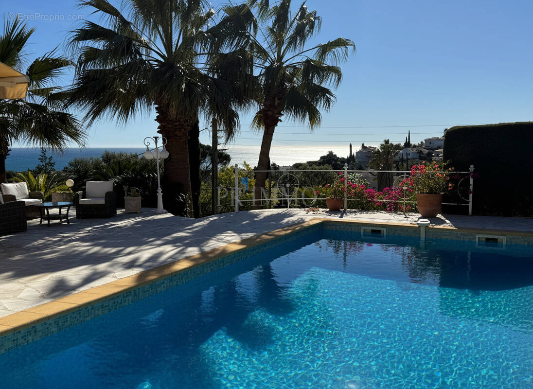 Maison à FREJUS