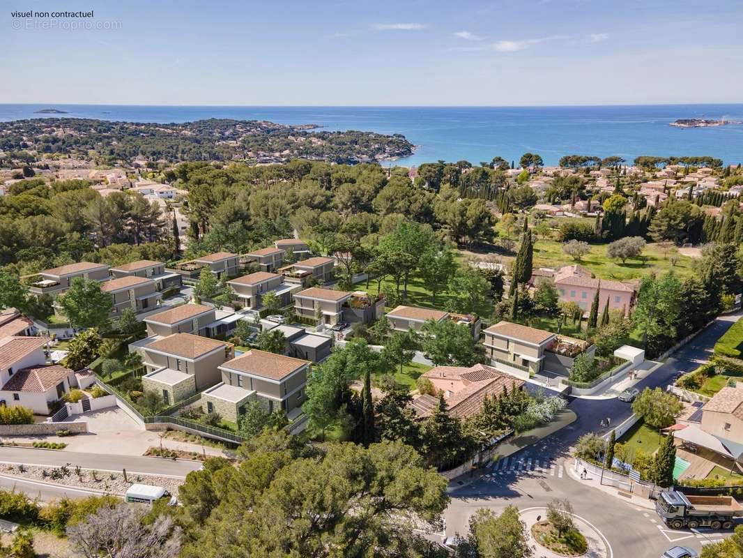 Maison à SANARY-SUR-MER