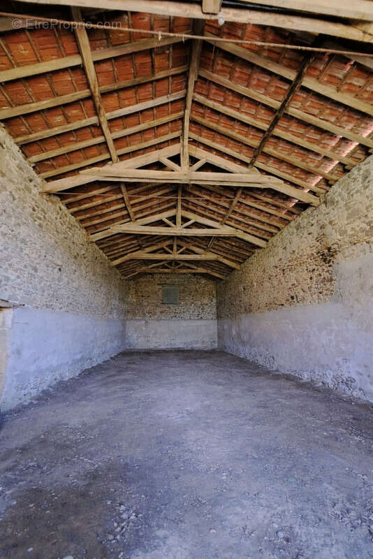 Maison à SAINT-AMAND-SUR-SEVRE