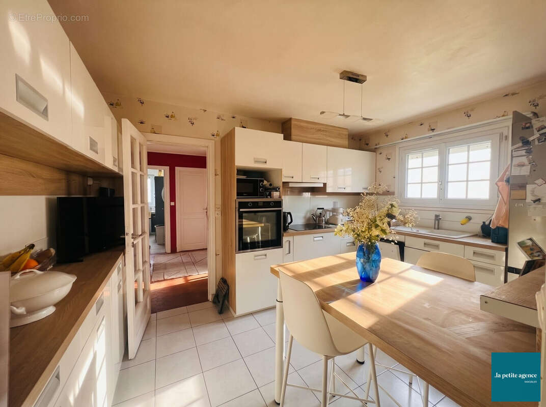 Maison 196 m² à Langrune-Sur-Mer  - photo 5