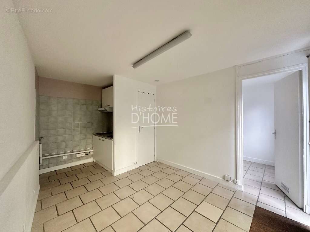 Appartement à LA FERTE-GAUCHER