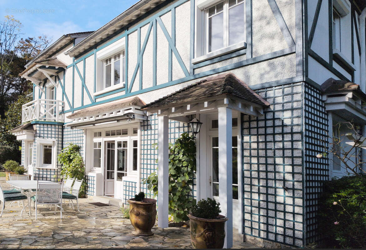 Maison à BOURRON-MARLOTTE