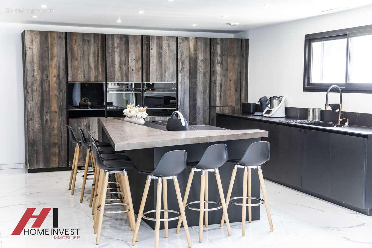 Maison à MARSEILLE-11E