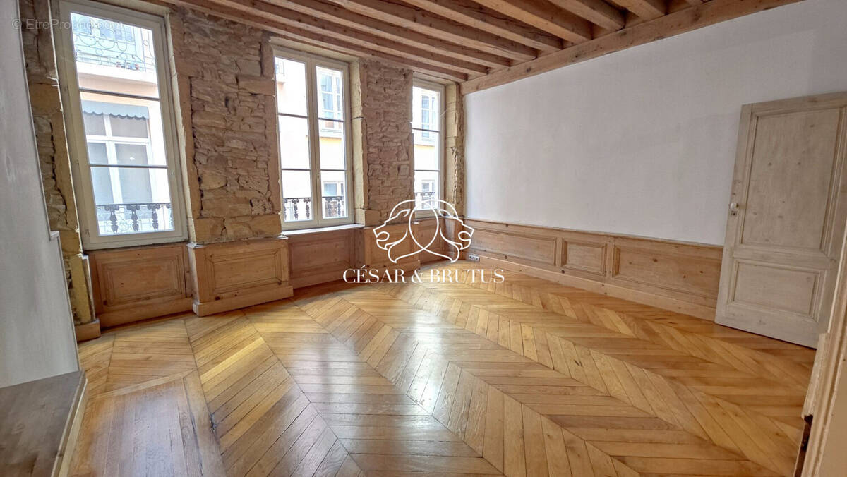 Appartement à LYON-1E