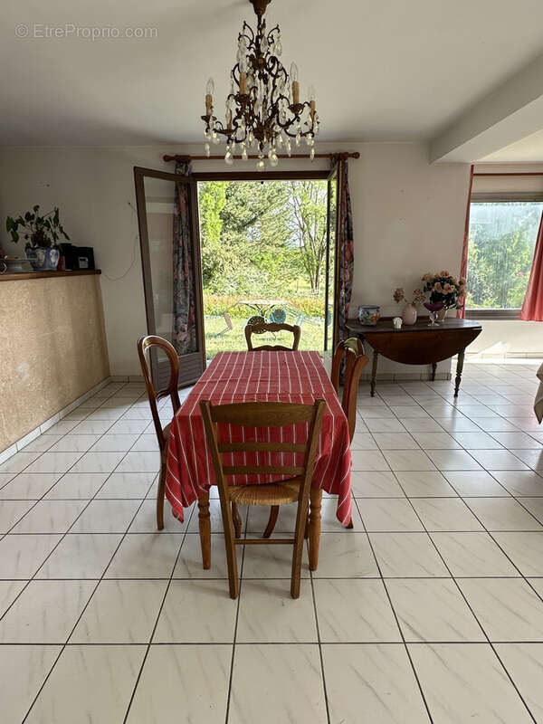 Maison à SAINT-MARTIN-DE-BOSCHERVILLE