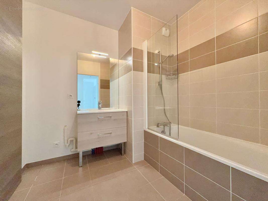 Appartement à PERRIGNY-LES-DIJON