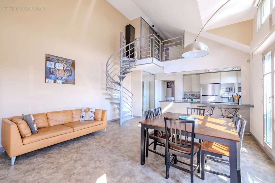 Appartement à SAINT-GERMAIN-EN-LAYE