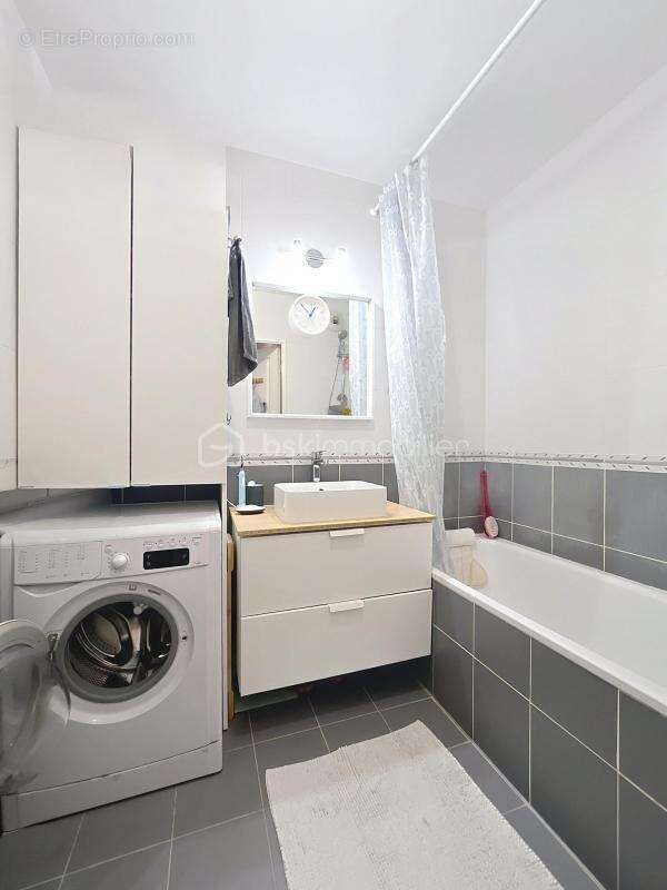 Appartement à LE PLESSIS-TREVISE