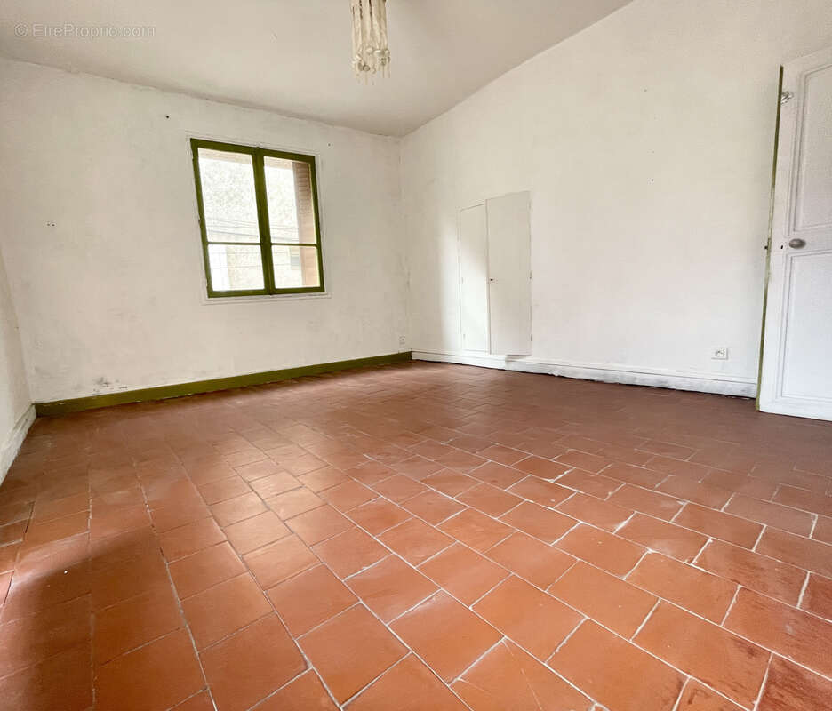 Maison à MONTPEYROUX