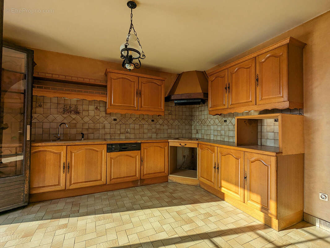 Maison à MAGNY-SUR-TILLE