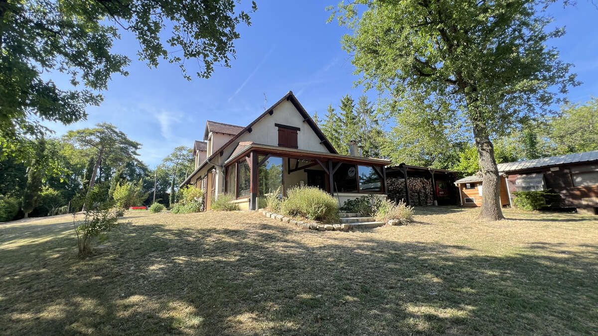 Maison à MILLY-LA-FORET