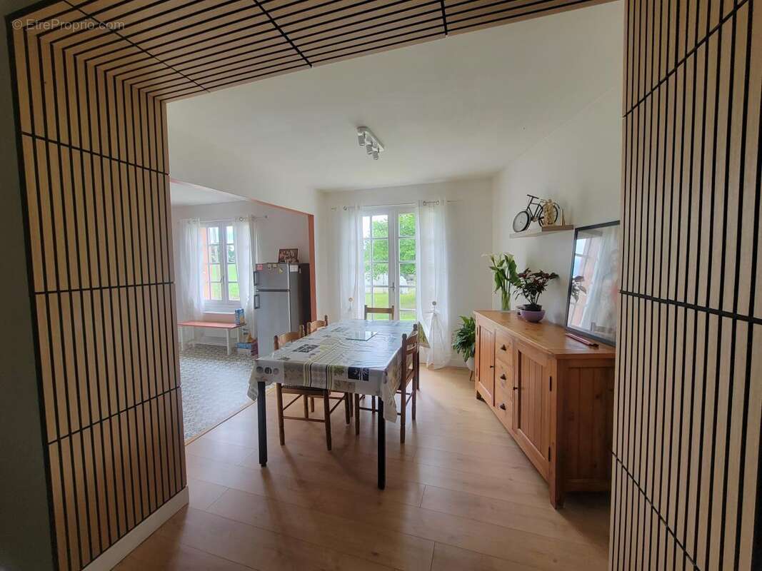 Maison à MOTREFF