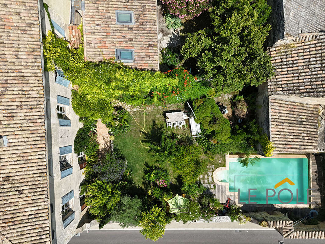 Maison à SAINT-PAUL-TROIS-CHATEAUX