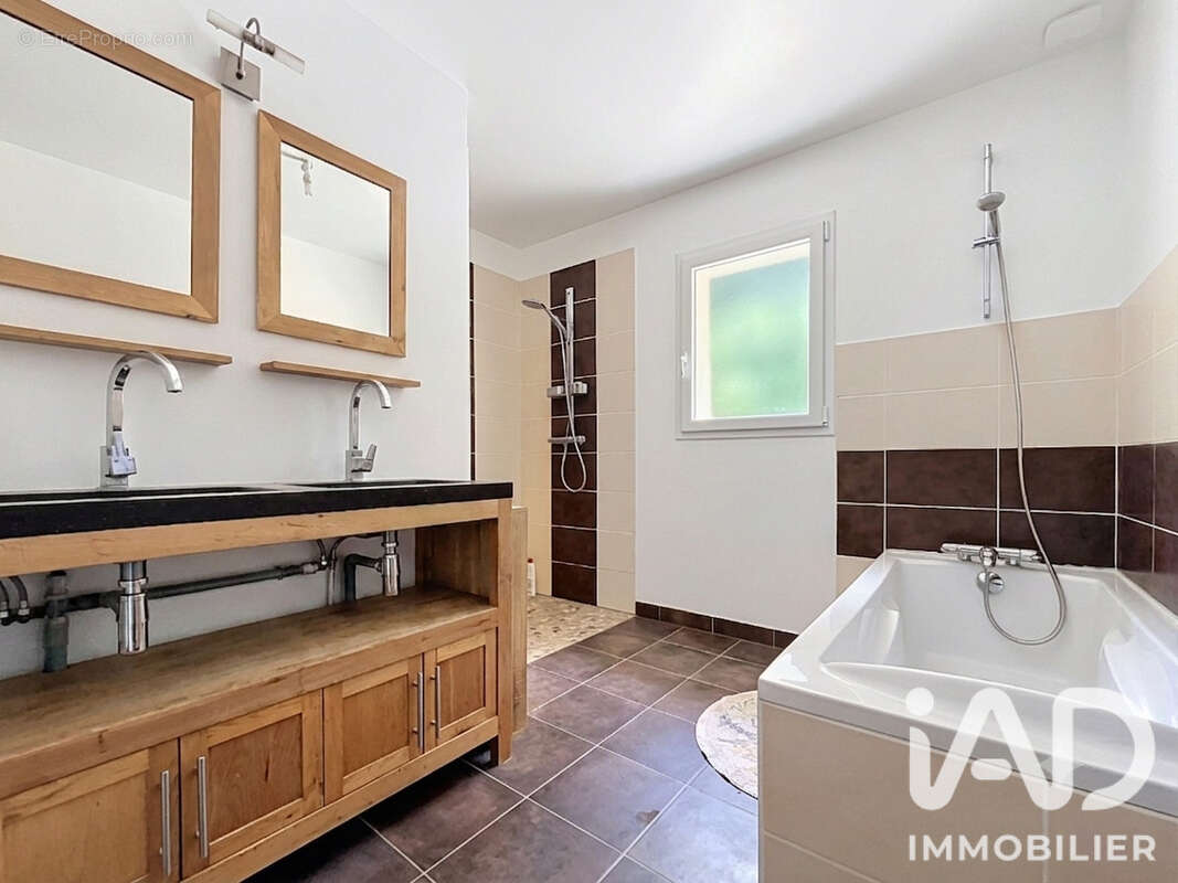 Maison 157 m² à Plesder  - photo 7