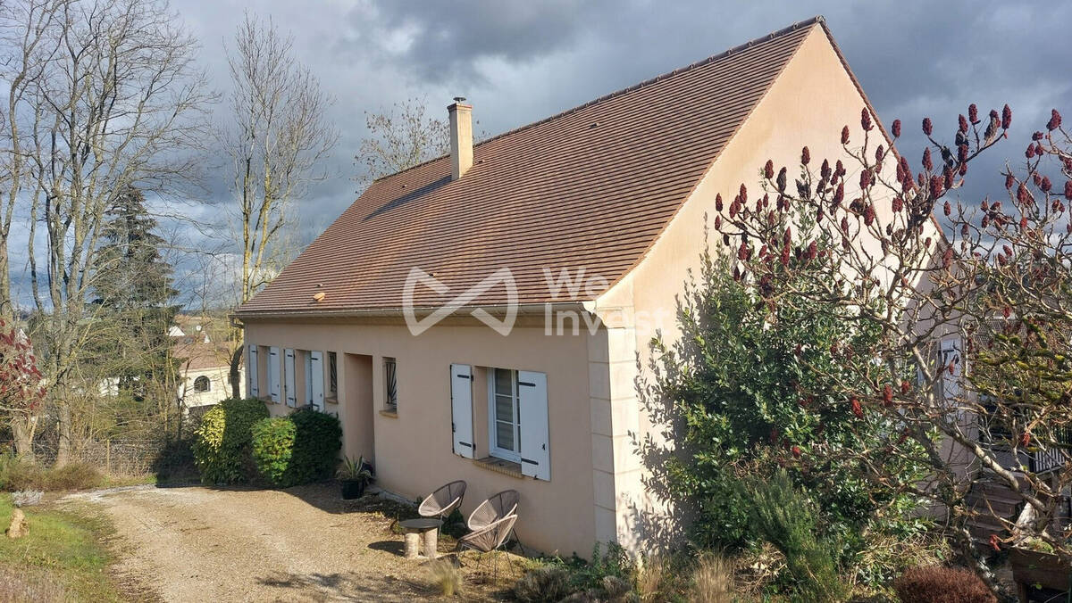 Maison à CHAUCONIN-NEUFMONTIERS