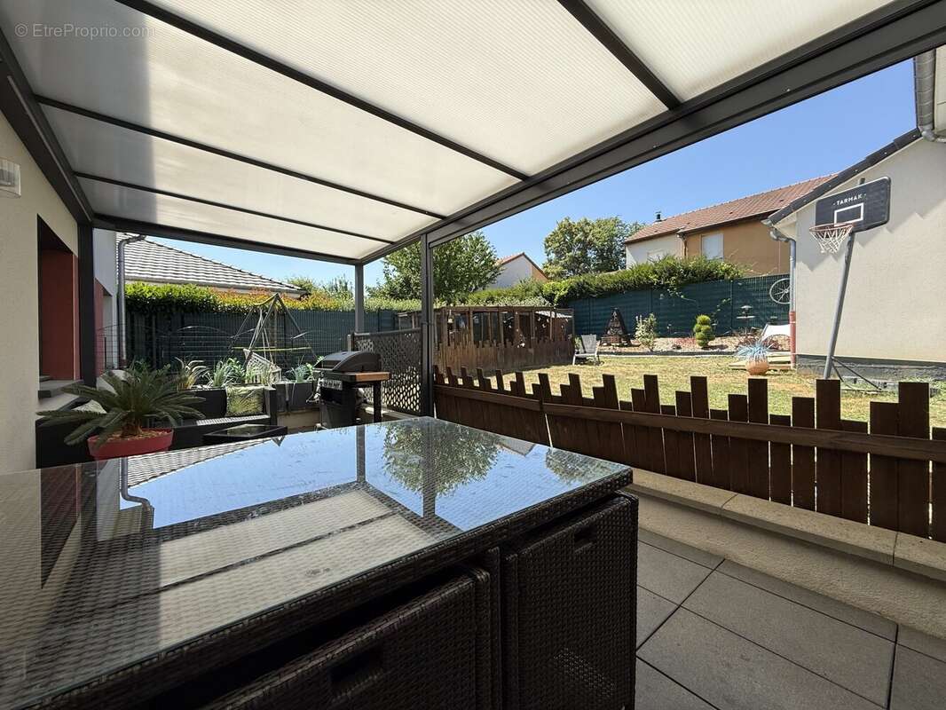 Maison à MARANGE-SILVANGE