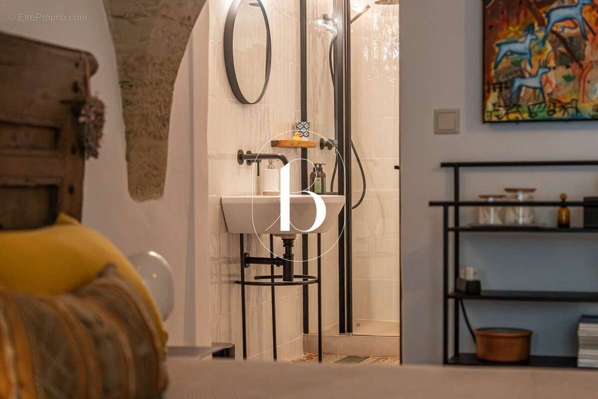 Maison à UZES