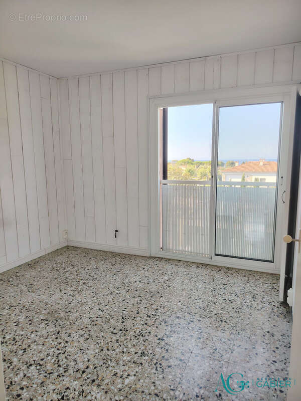Appartement 50 m² à Carqueiranne  - photo 7