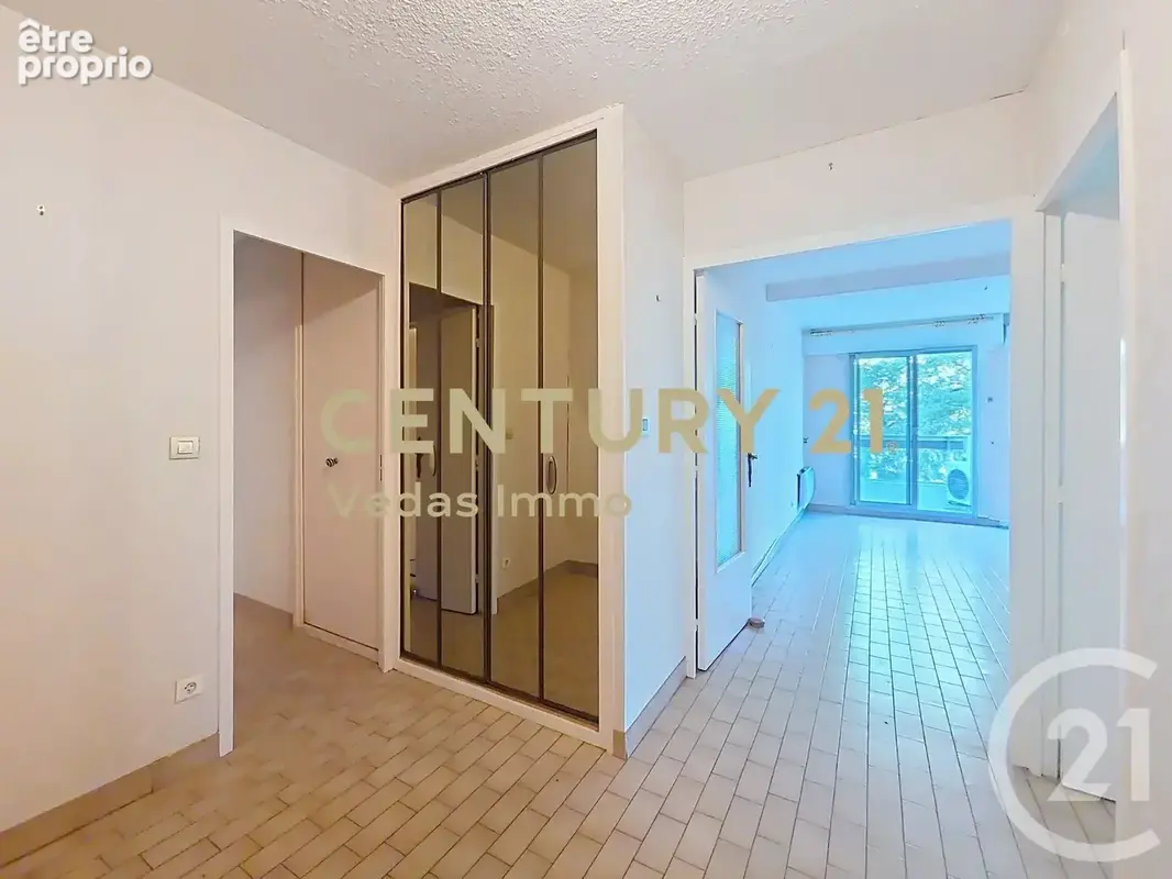 Appartement 7 pièces 116 m² à vendre à Montpellier (34070) - photo 2
