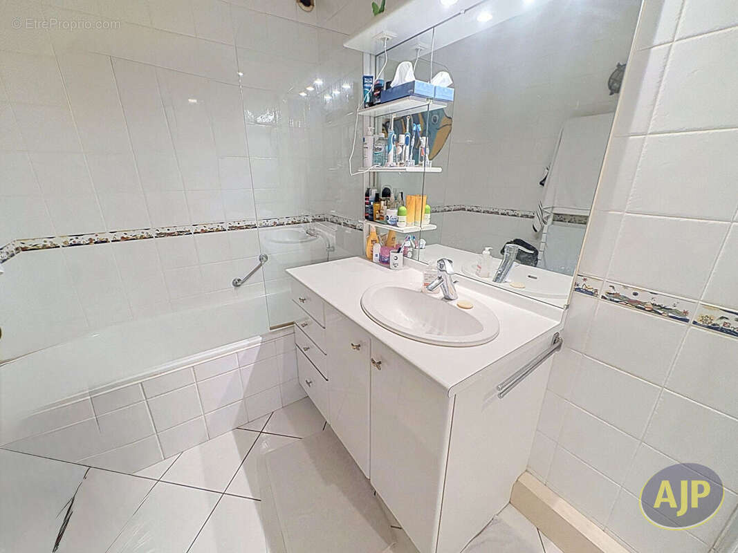 Appartement à LE POULIGUEN