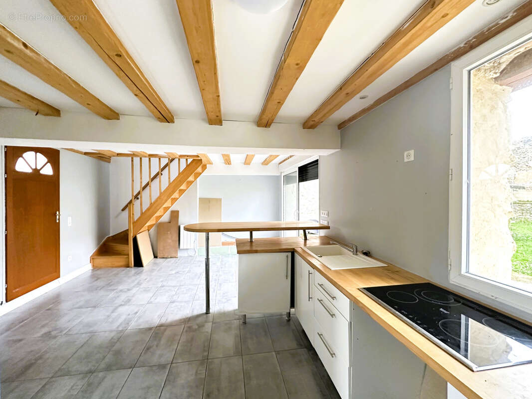 Maison à AUNAY-SOUS-AUNEAU