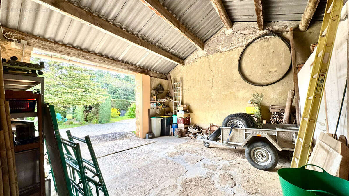 Maison à ALTHEN-DES-PALUDS