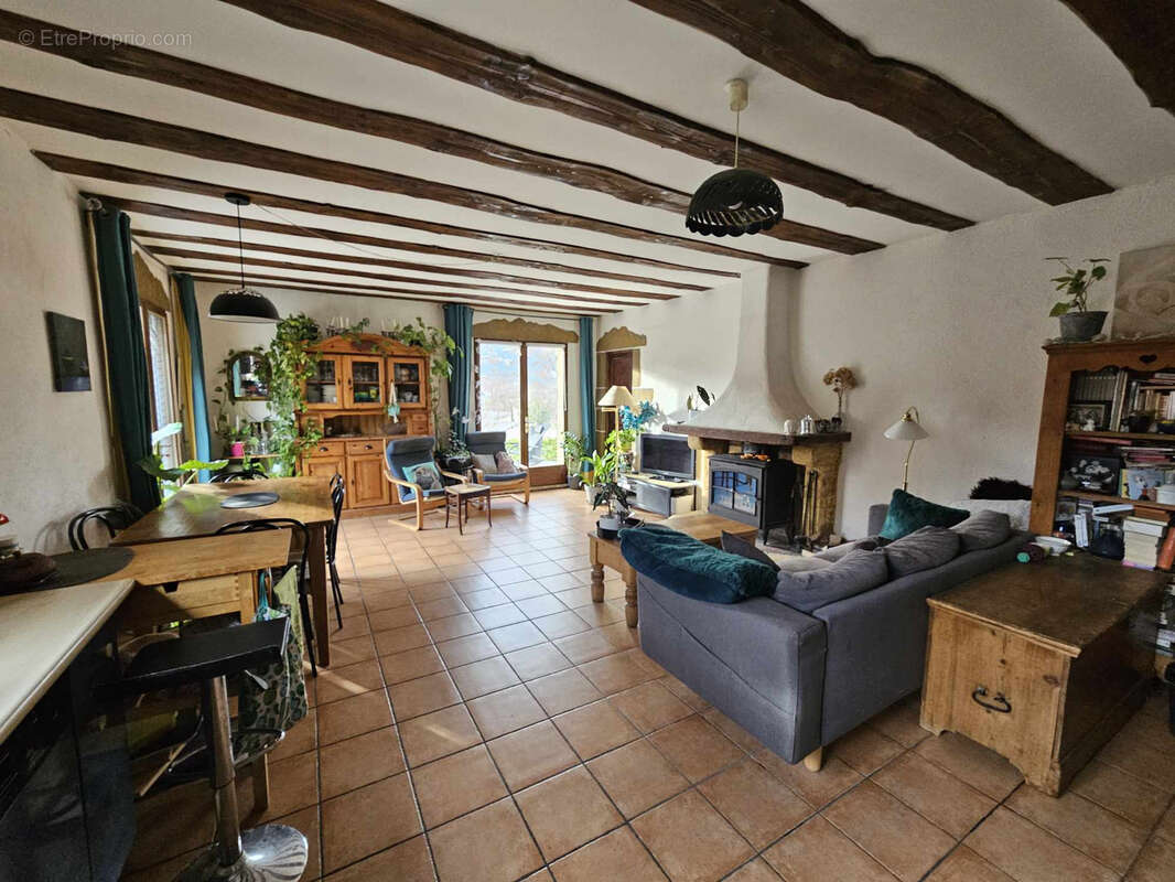 Maison à LUC-EN-DIOIS