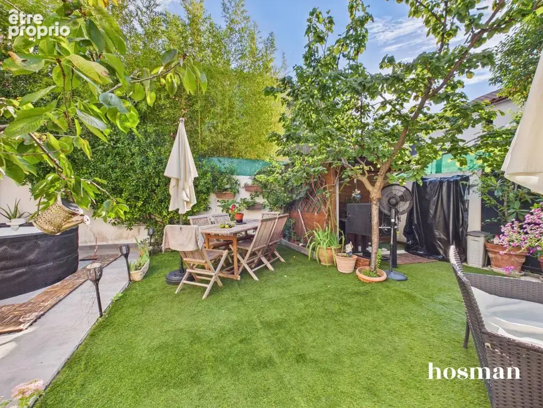 Superbe ! Maison avec jardin en très bon état - Metro à 10min - photo 2