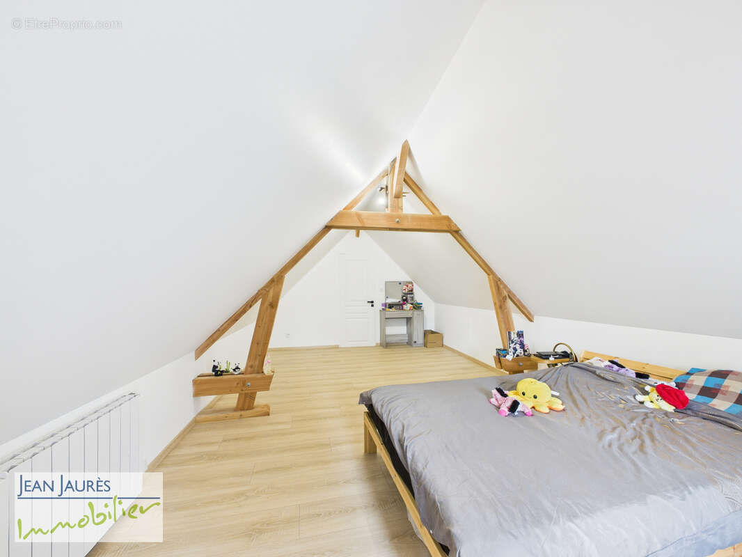 Maison à ERVY-LE-CHATEL