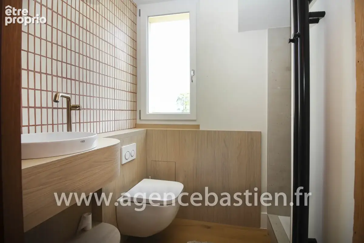 Divonne-les-bains   studio 48 m2 entièrement rénové   dernier étage   centre-ville - photo 8