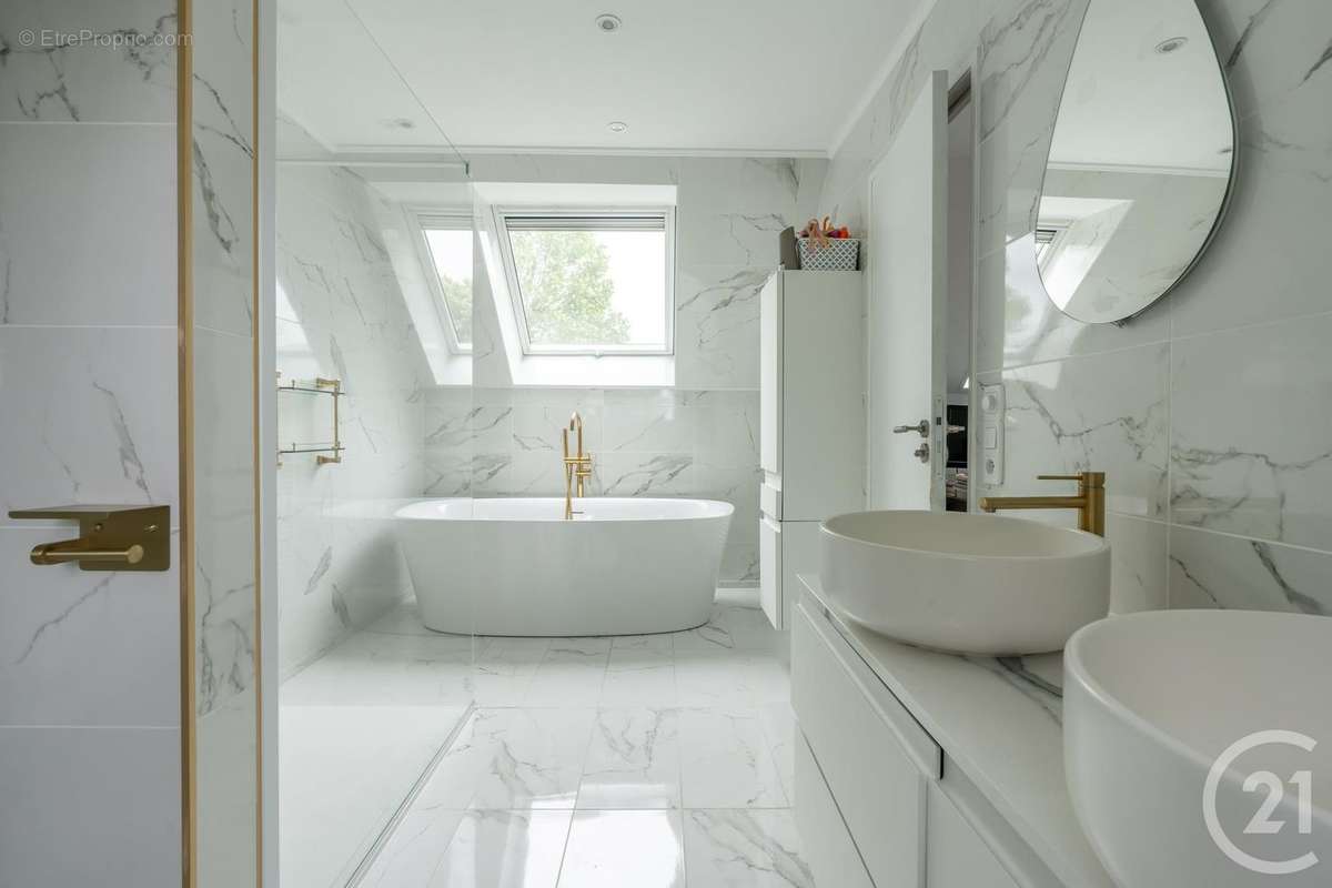 Maison à THORIGNY-SUR-MARNE