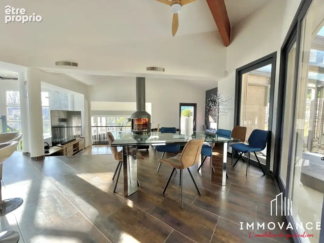 Maison 200 m² à Castelnau-Le-Lez  - photo 6