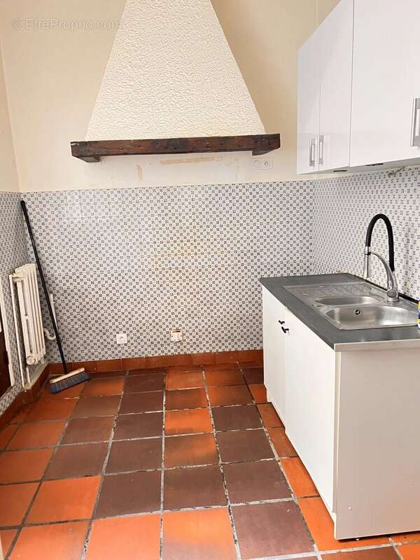 Appartement à PARIS-20E