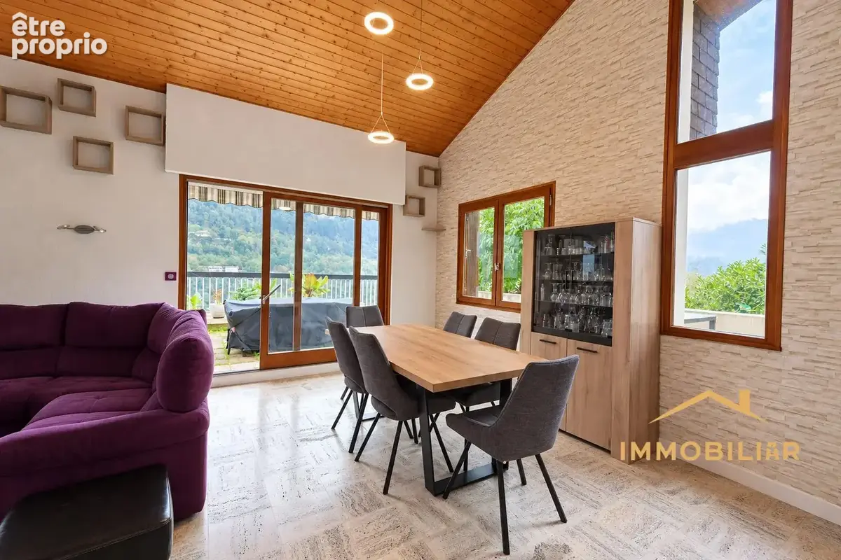Maison 5 pièces 120 m² à vendre à Saint-Claude (39200) - photo 8