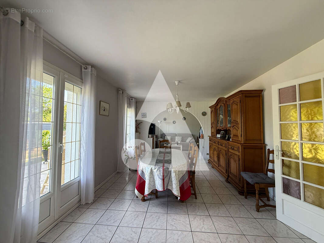 Maison à SAINT-PIERRE-LES-ELBEUF