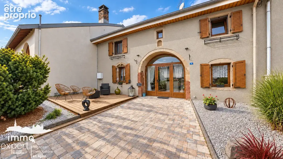 Maison à ESCLES