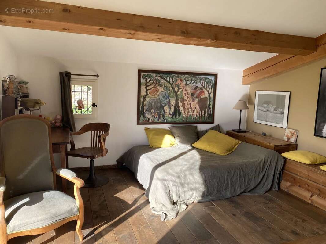 Maison à LA GARDE-FREINET