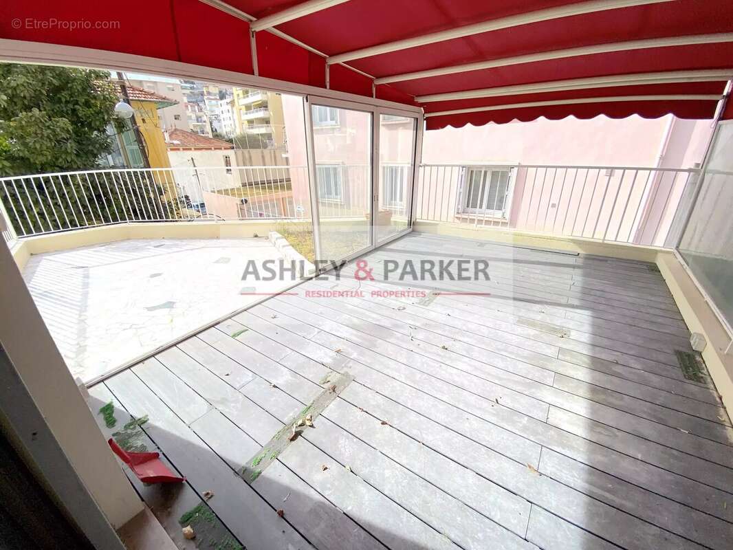 Appartement à NICE