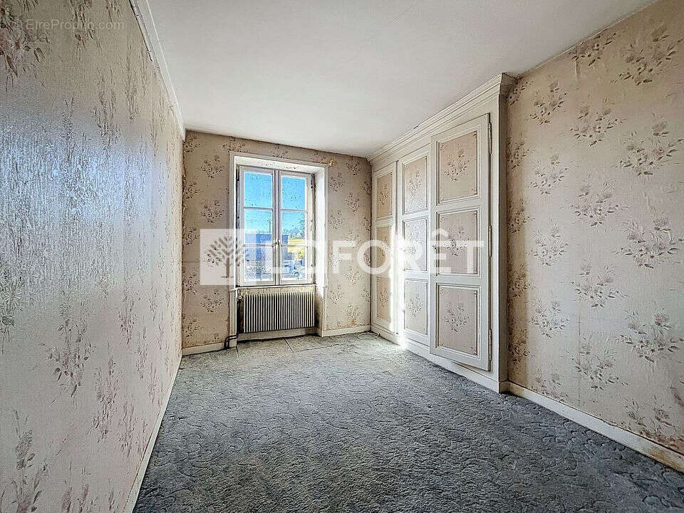 Maison à SAINT-GEORGES-DES-GROSEILLERS