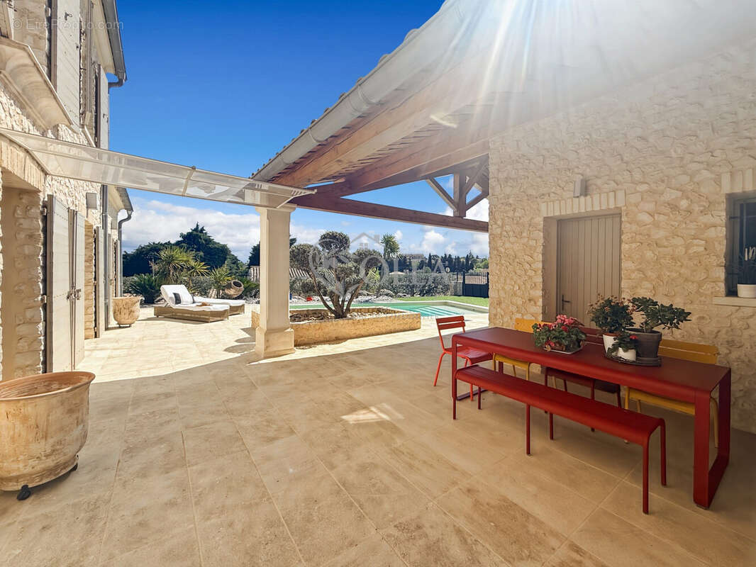 Maison à UZES