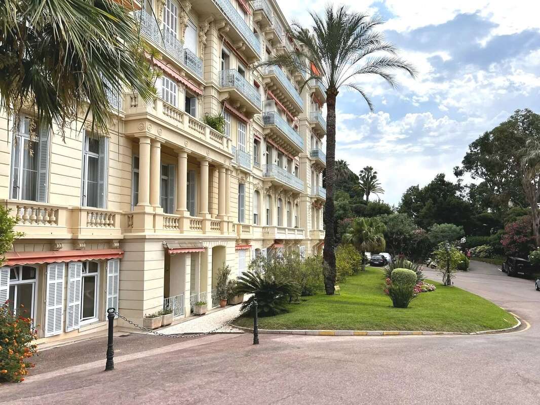 Appartement à CANNES