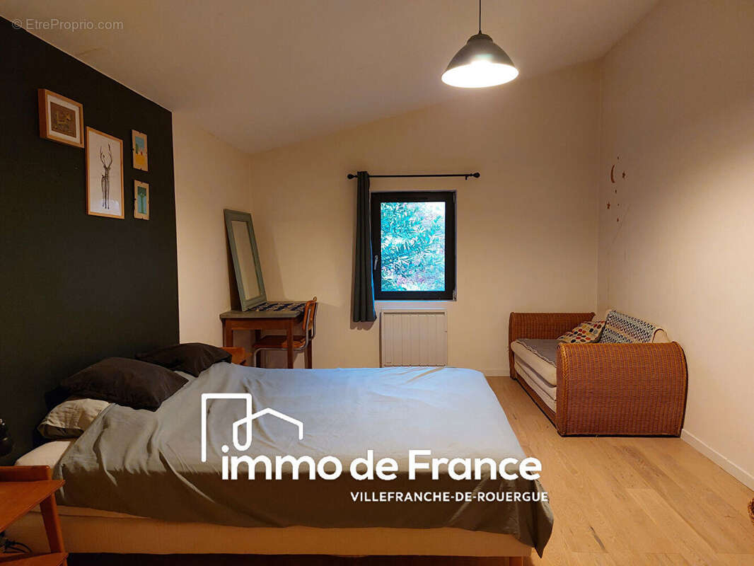 Maison à LA SALVETAT-PEYRALES