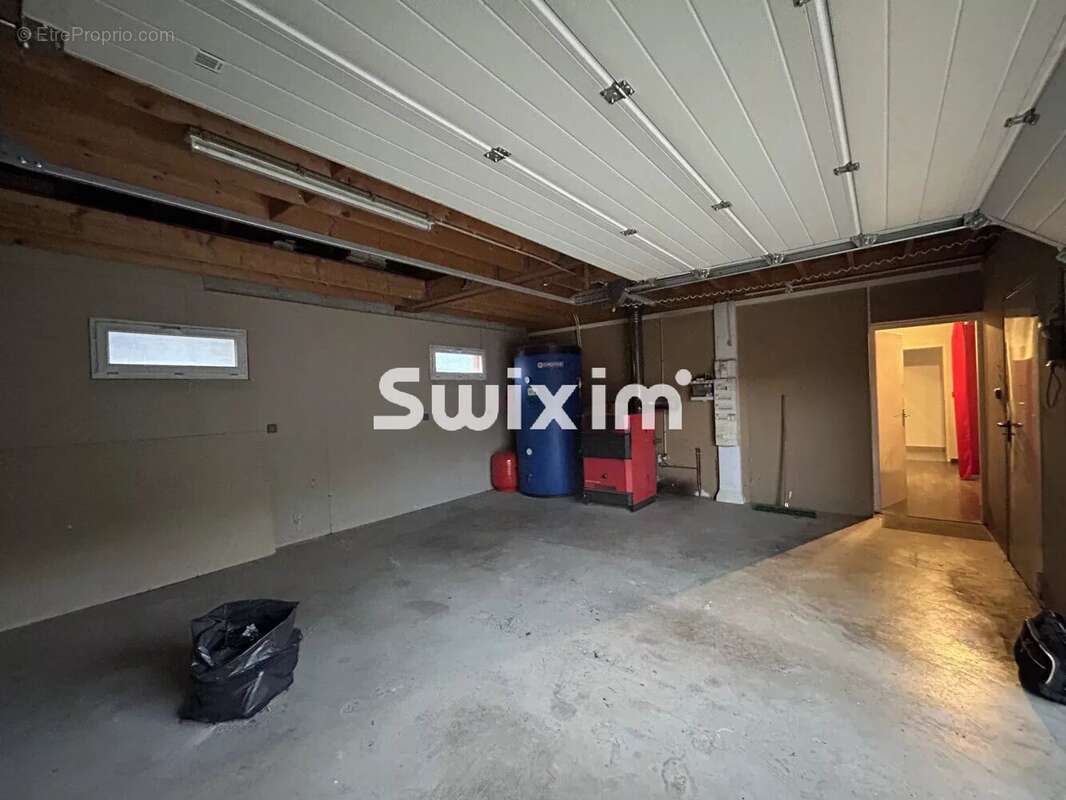 Maison à LONS-LE-SAUNIER