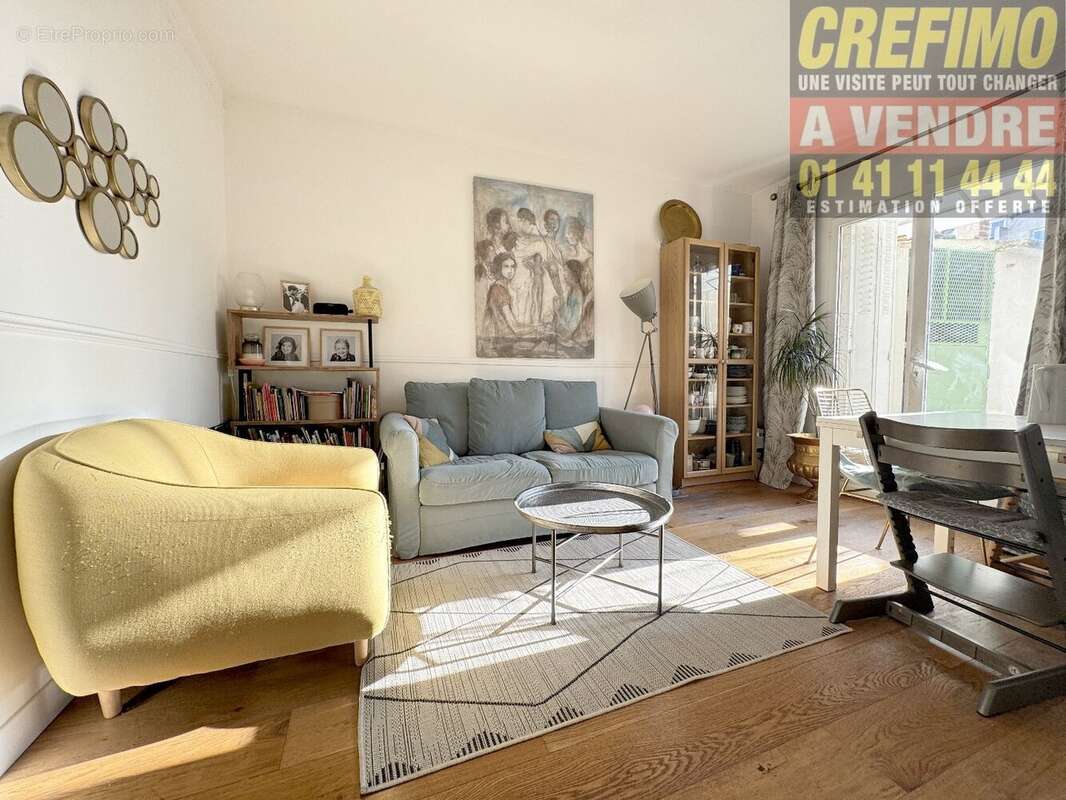 Appartement à COURBEVOIE