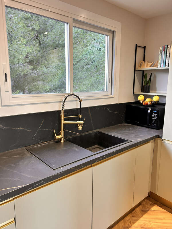 Appartement à CUERS